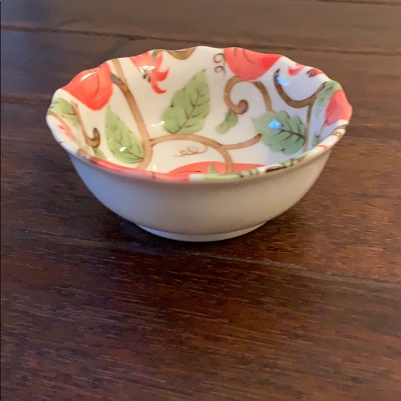 Small porcelain bowl from Japan w/ tomato vine 🍅 - Picture 3 of 6